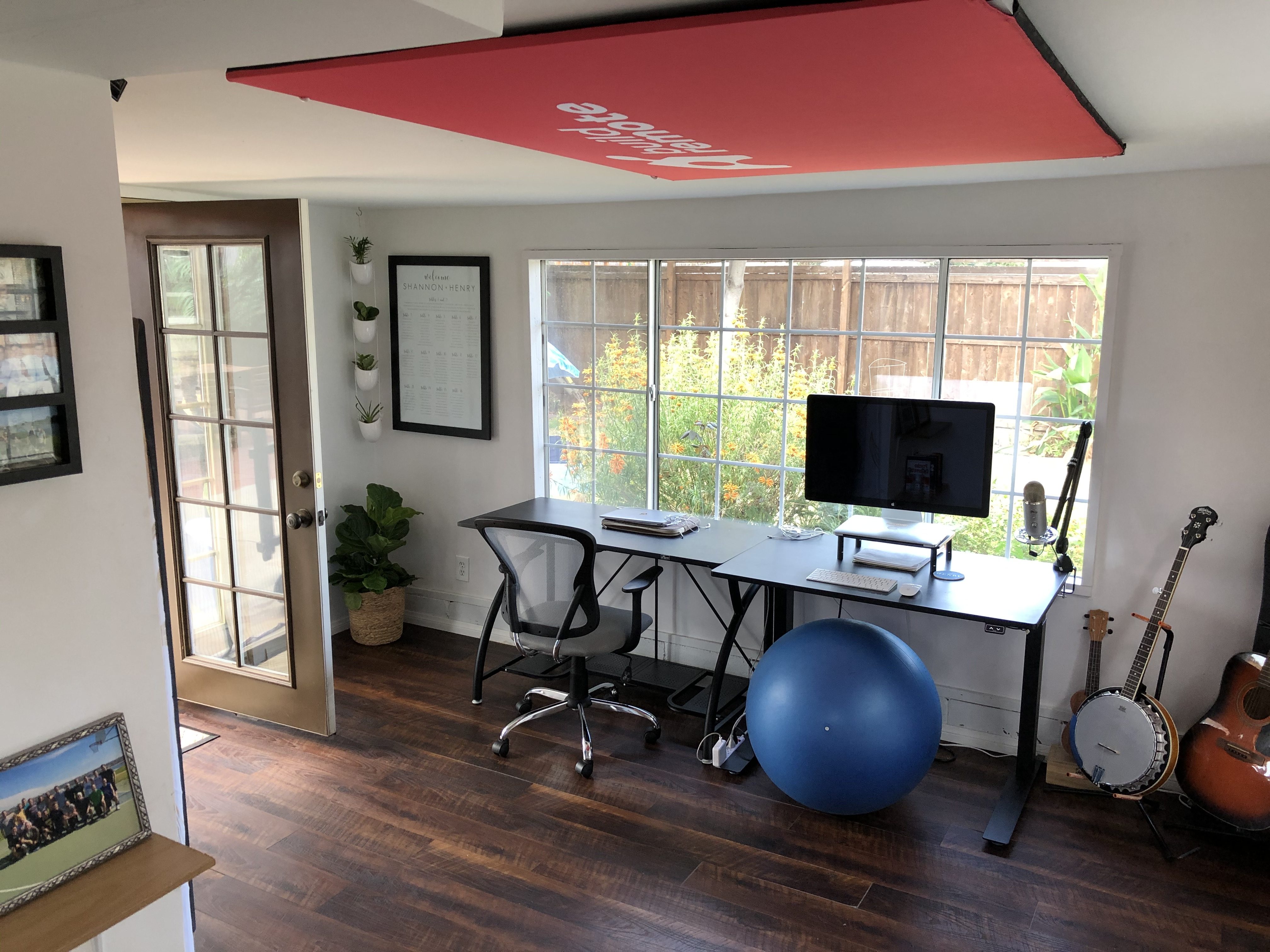 Home Office For Two: Desks, Equipment & Layouts | Buildremote