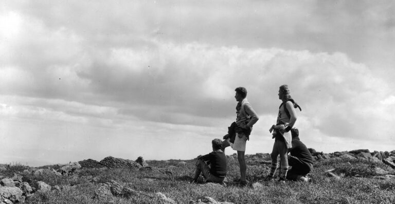 4-Day Work Week: 18 Questions Answered | Buildremote