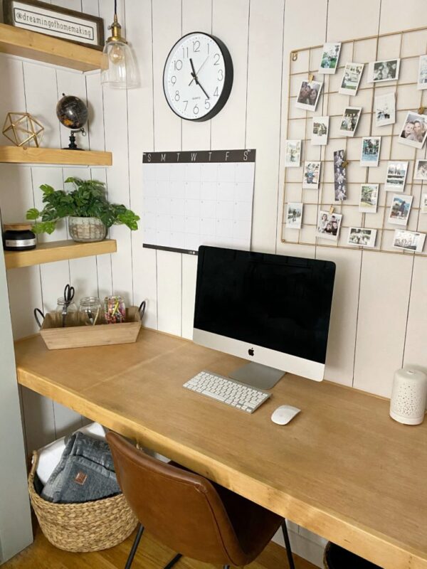 Use side shelving - Photo from Sarah Wagner of Dreaming of Homemaking
